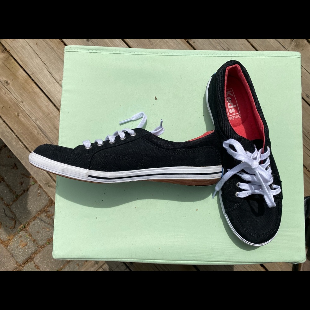 Comfy casual Keds!